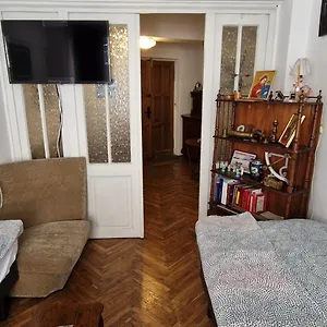  Appartamento Domum - The Comunist Romania